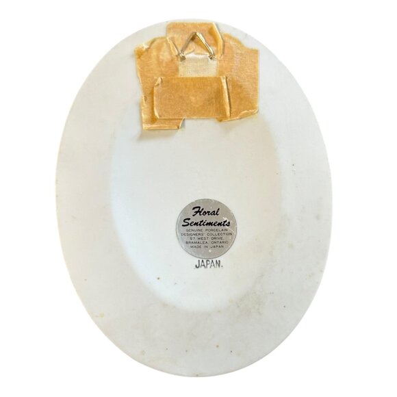 Sweet Oval Porcelain Wall Plaque Love Makes The Work a Beautiful Place - Picture 2 of 2